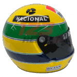 Réplique grandeur nature du casque de Formule 1 1991 d'Ayrton Senna, modèle d'exposition de collection détaillé.