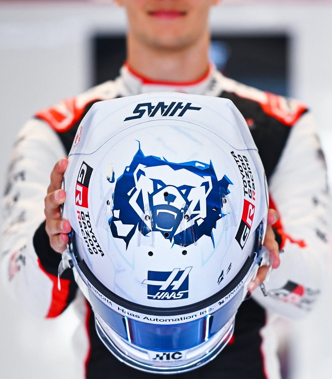 Ollie Bearman Canadian GP 2026 Montreal helmet — Arctic livery personal walkthrough