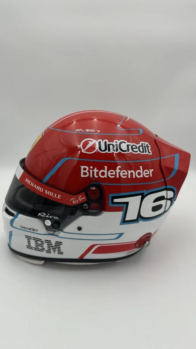 Custom F1 replica display helmet — atelier commission