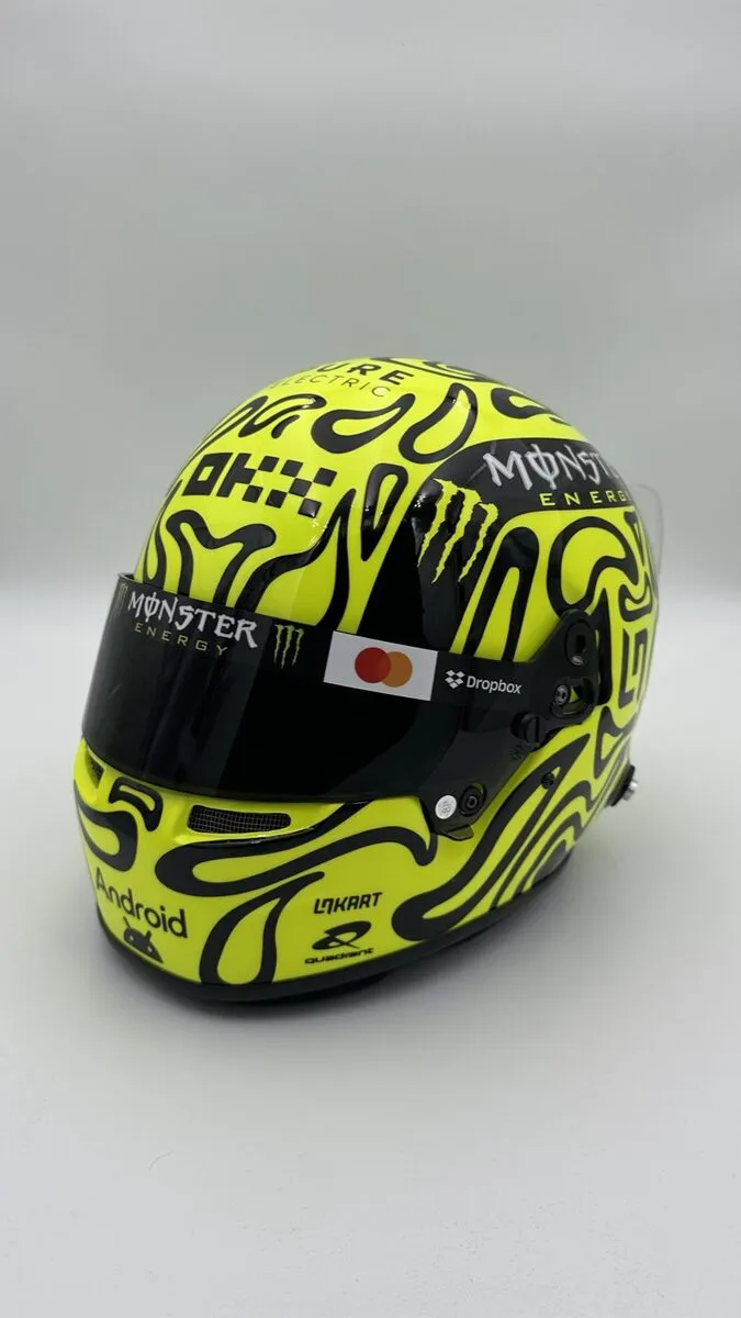 Custom F1 replica display helmet — atelier commission