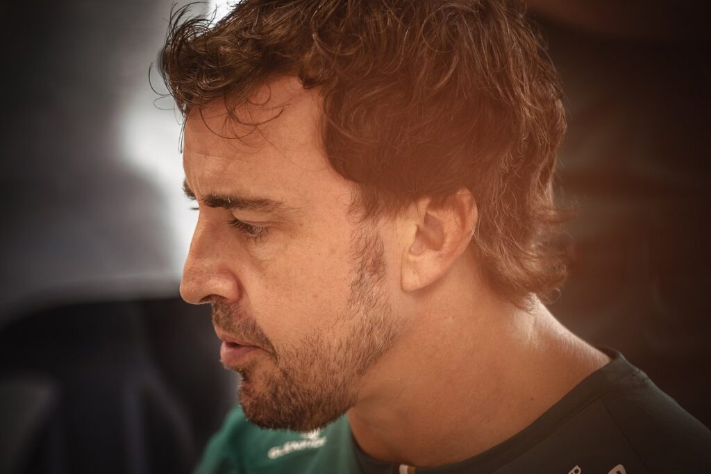 '@AstonMartinF1 is well off the pace in P21 and P22 in Barcelona, but that's no surprise to @alo_oficial: "Nothing has b