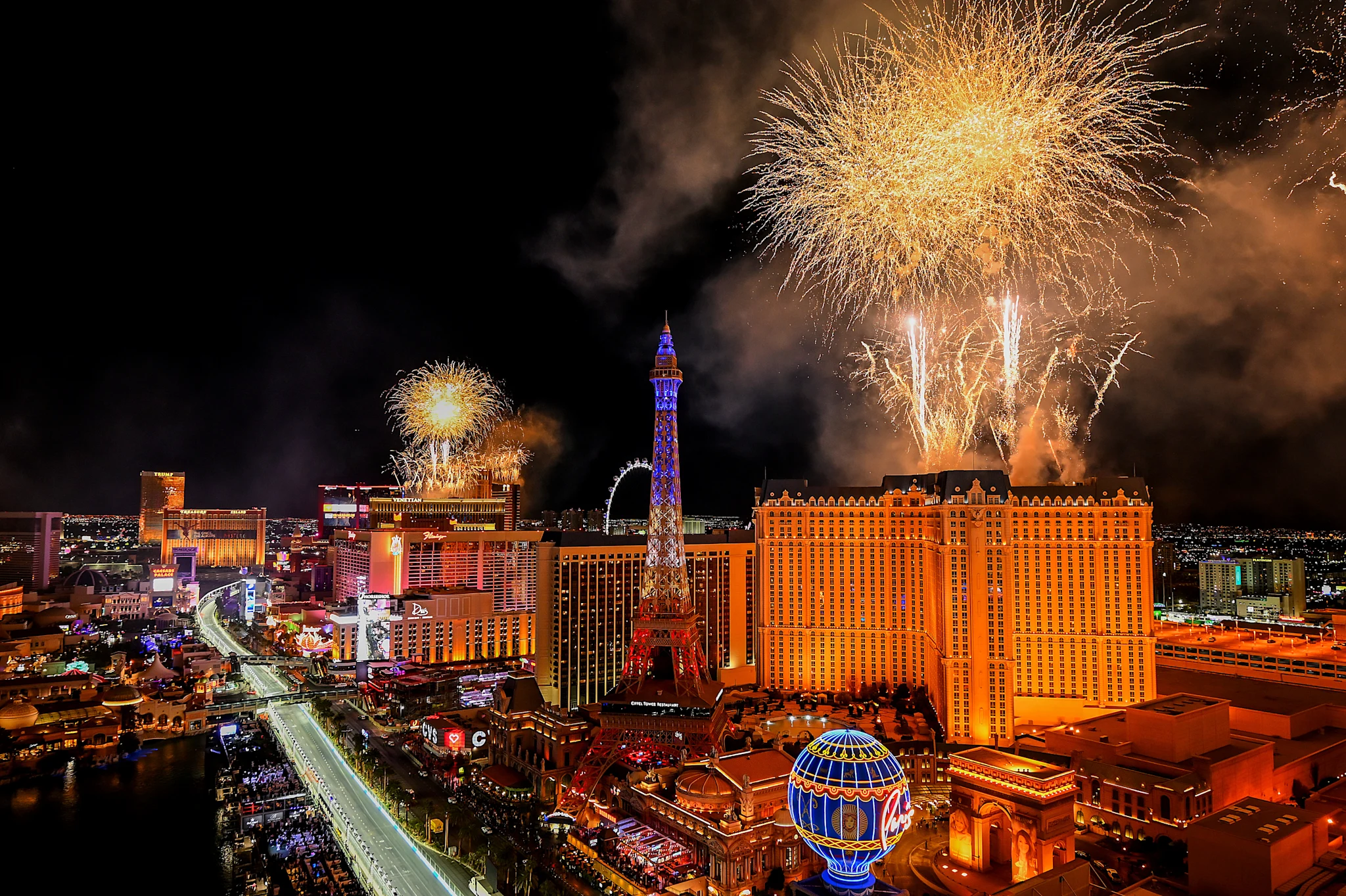 F1 to race in Las Vegas until 2037 after new extension