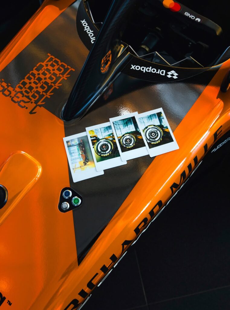 Leaving our 1000th GP livery at our sunny home before heading to the Styrian hills ⛰️🔜 #McLarenF1