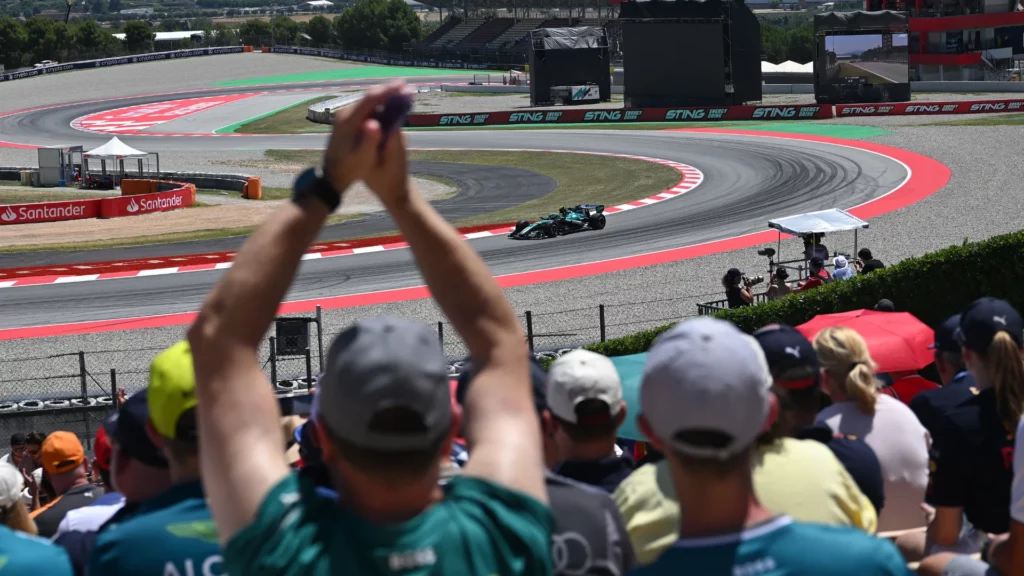 LIVE COVERAGE: Russell claims Barcelona-Catalunya GP pole