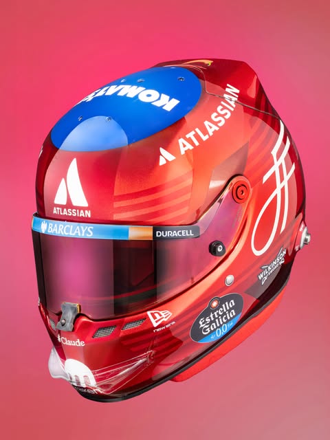 Carlos Sainz 2026 British GP helmet — studio front three-quarter