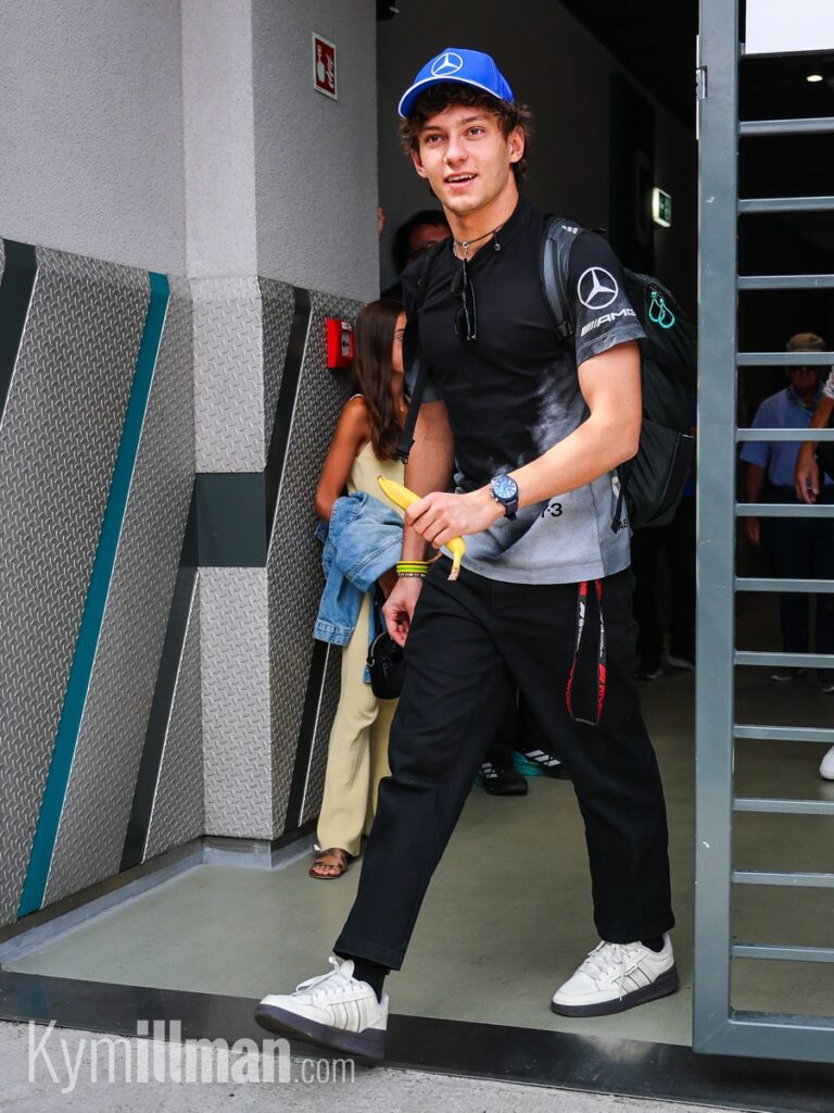 A FIGHT FROM P7 Championship leader Kimi Antonelli will start today's race from P7, meaning he'll have some overtaking