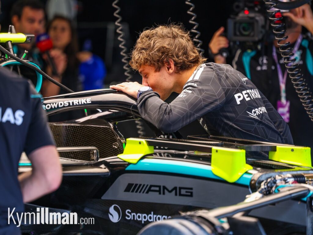 A KISS FOR GOOD LUCK I spotted Kimi Antonelli giving his car a kiss in the garage this morning. He'll be hoping it bri