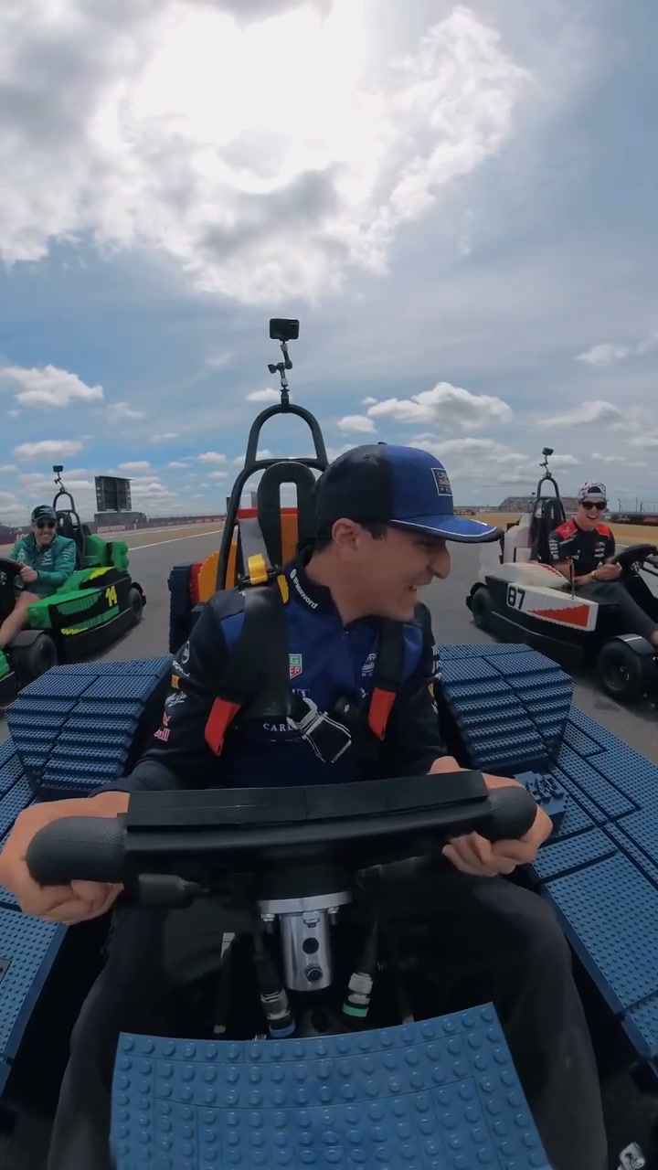 Who put the target on Isack’s Lego cart? 🤭🎯
#F1 #RedBullRacing #BritishGP