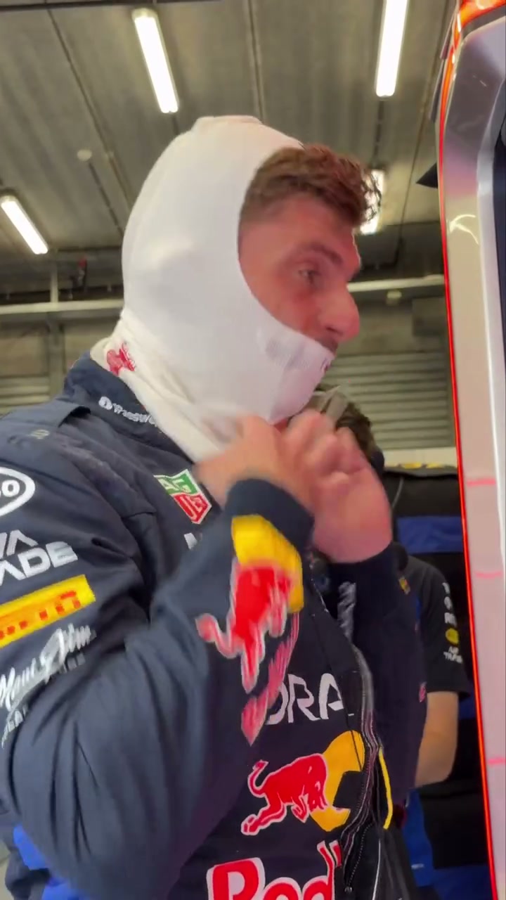 Instructions followed 👌
#F1 #RedBullRacing #BelgianGP
