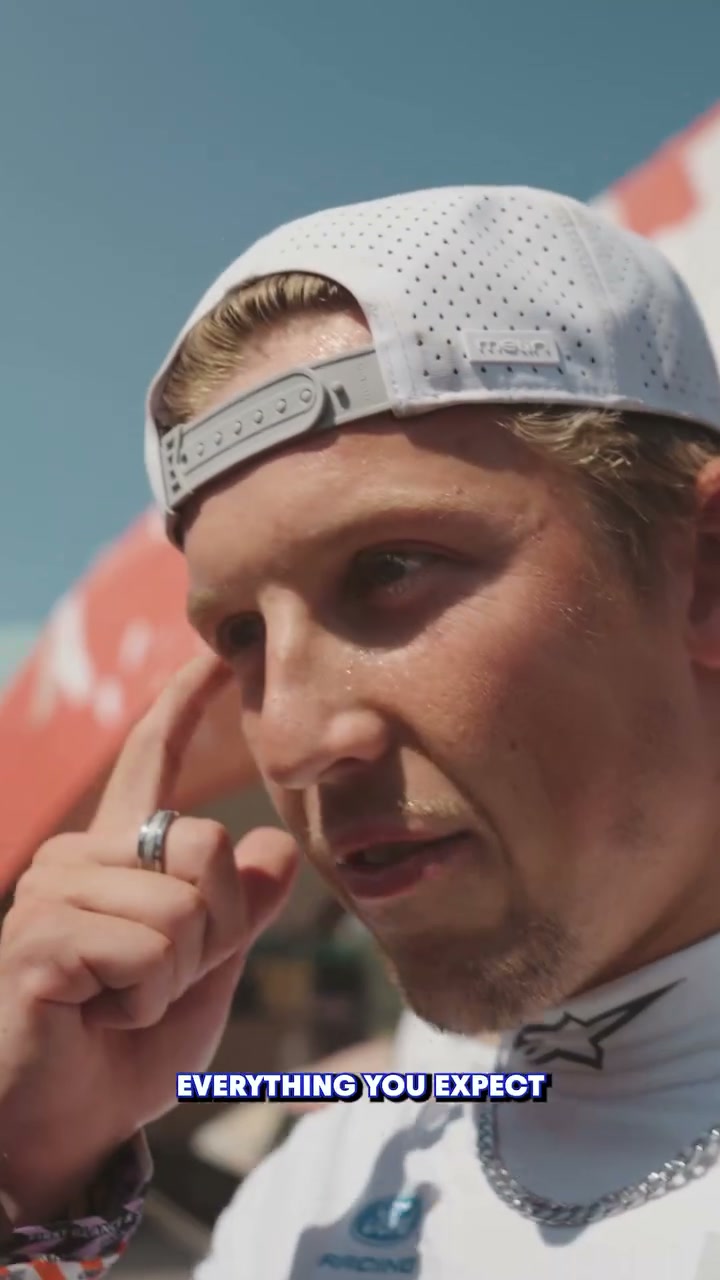 LL30 🤝 Riiipping it
Dirígete a nuestro canal de YouTube para ver qué más hicimos en #FOS 🔗 en la bio
#F1 #VCARB