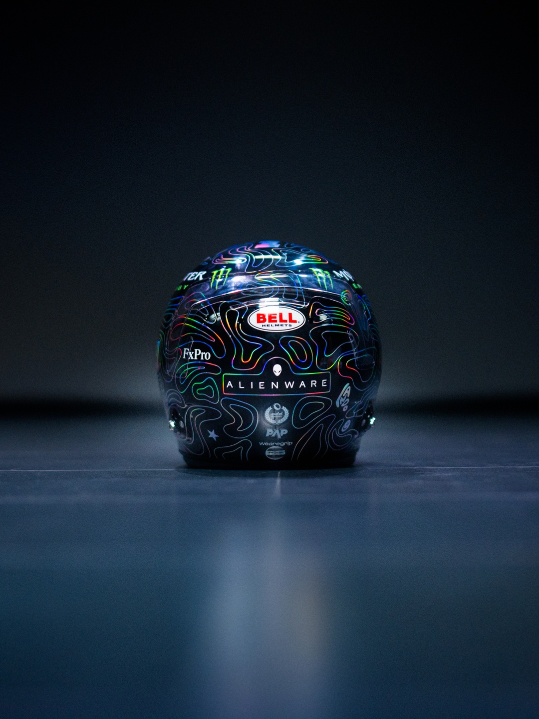 Presentando el casco del GP de Holanda de LN con @alienware ✨

#McLarenF1